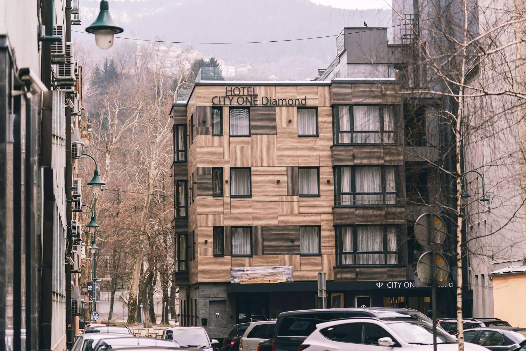 Apeiro City Avant-Garde Hotel Sarajevo Bagian luar foto