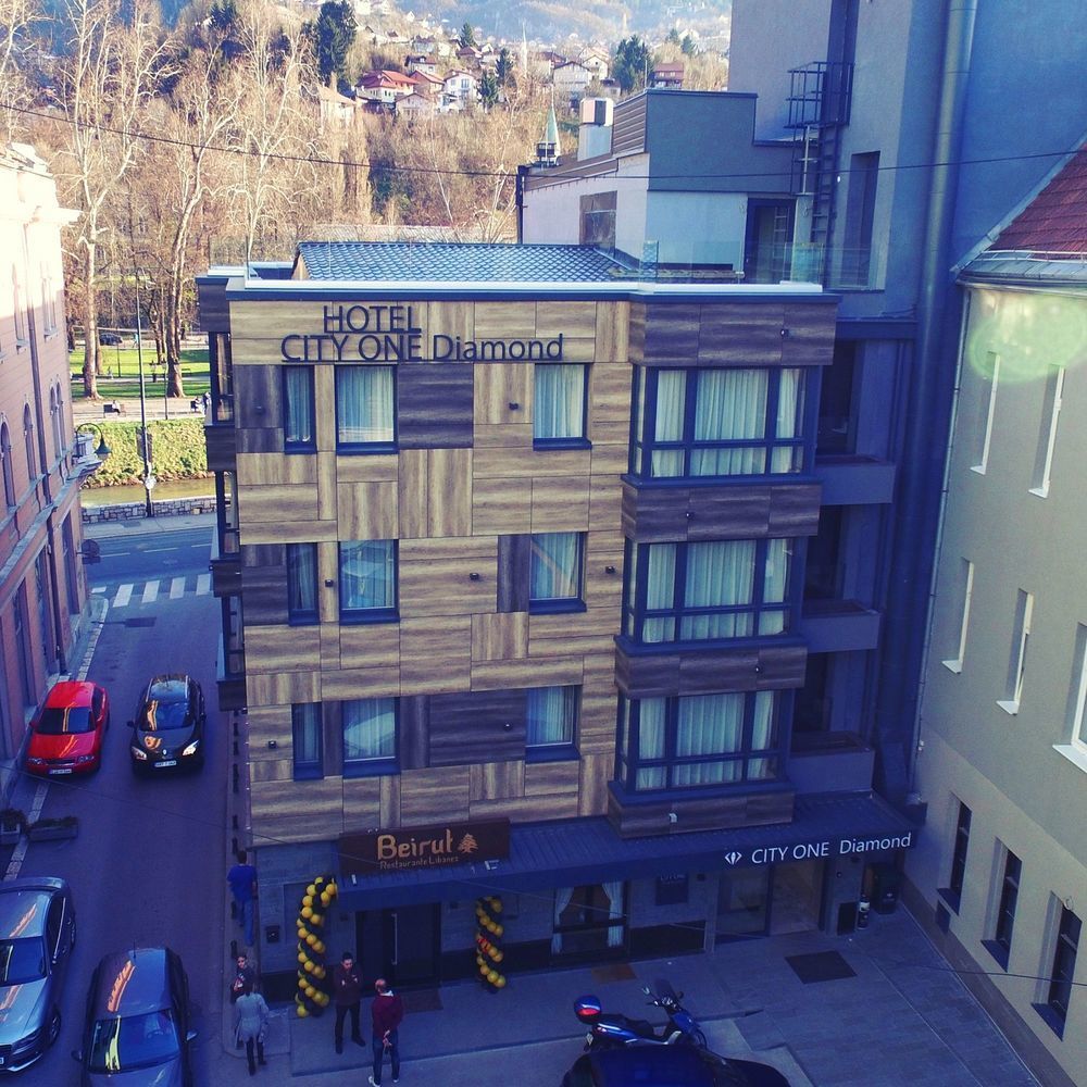 Apeiro City Avant-Garde Hotel Sarajevo Bagian luar foto